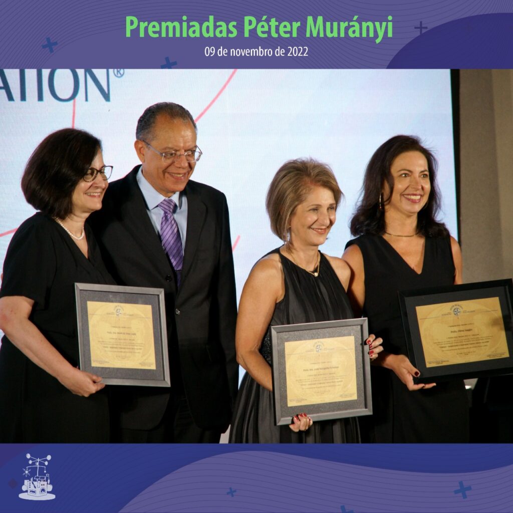 Cerimônia de premiação homenageia as organizadoras da FEBRACE pela conquista do “Prêmio Péter Murányi Educação 2021-22”